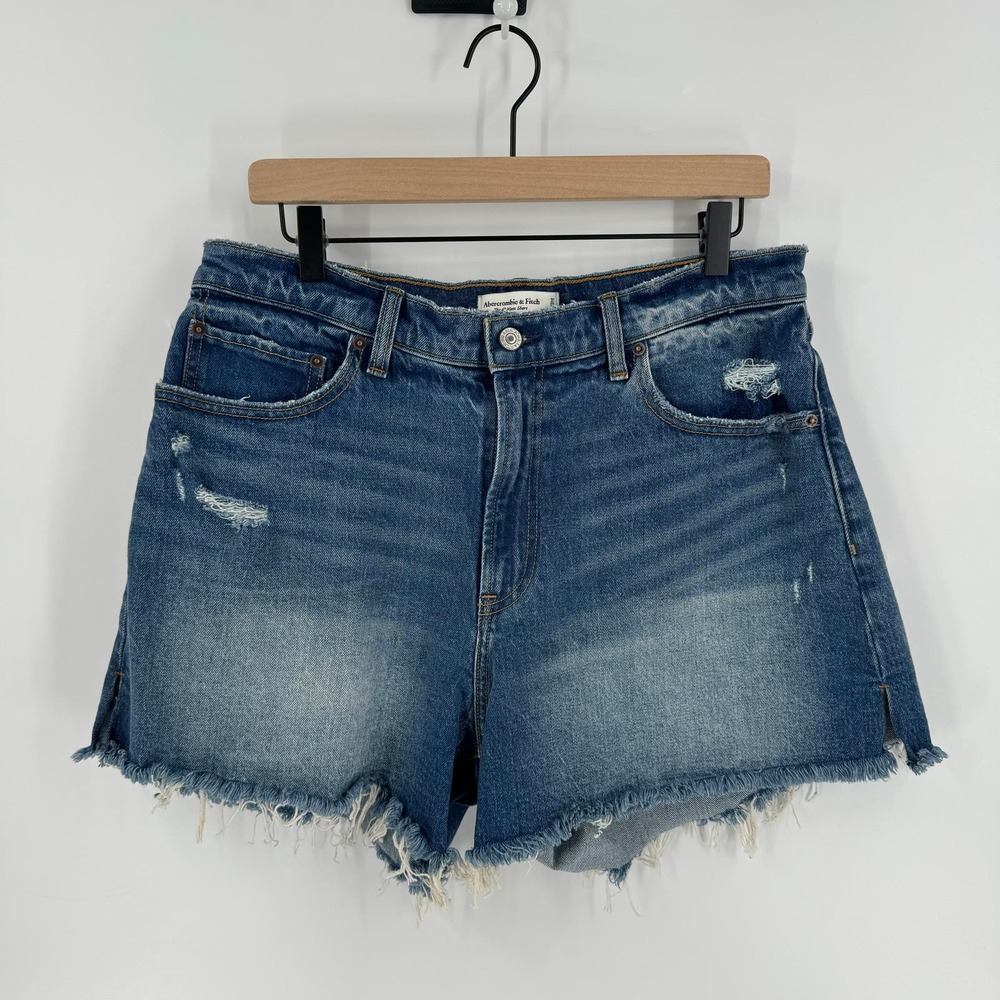 Abercrombie & Fitch Blue Medium Wash High Rise The 4" Mom Denim Jean Shorts 32